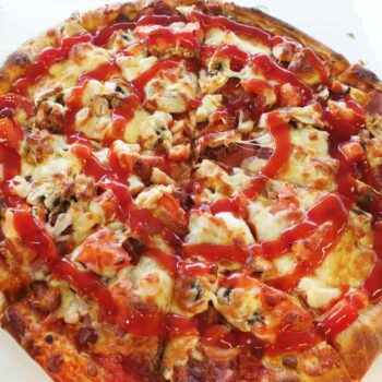 PIZZAS DELICIOUS PIZZAS WITH THE FRESHEST INGREDIENTS, HAND PREPARED AND BAKED